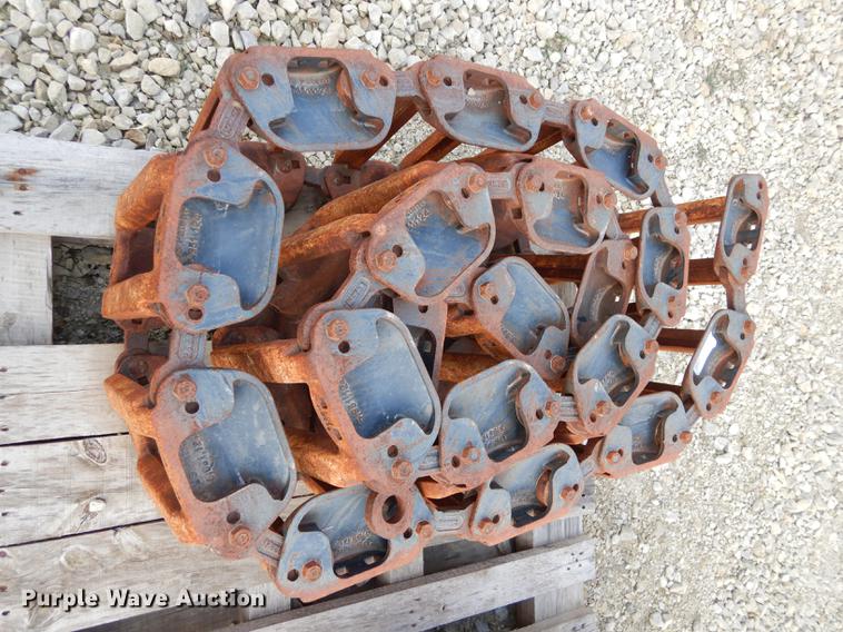image for item EC9810 Grouser skid steer tracks