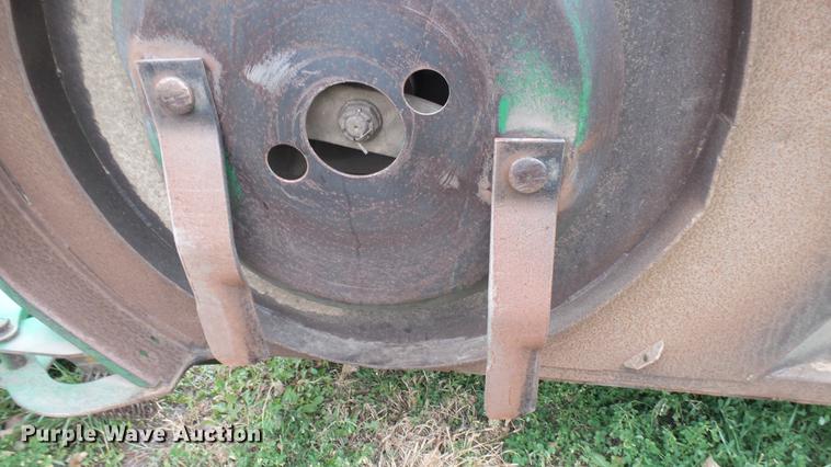 image for item ED9069 John Deere CX15 batwing rotary mower