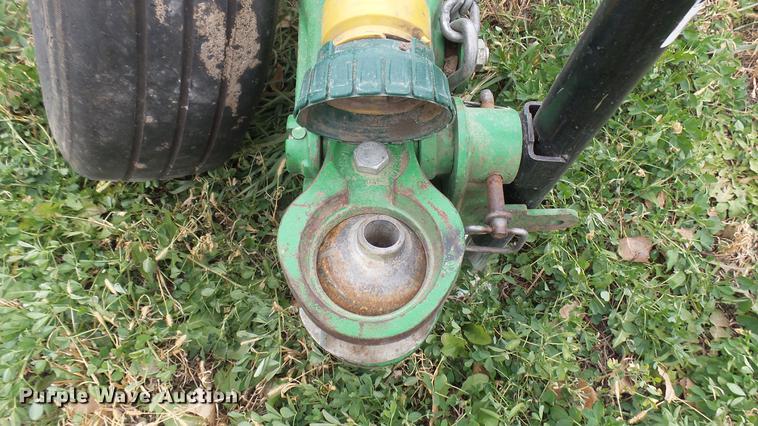 image for item ED9069 John Deere CX15 batwing rotary mower