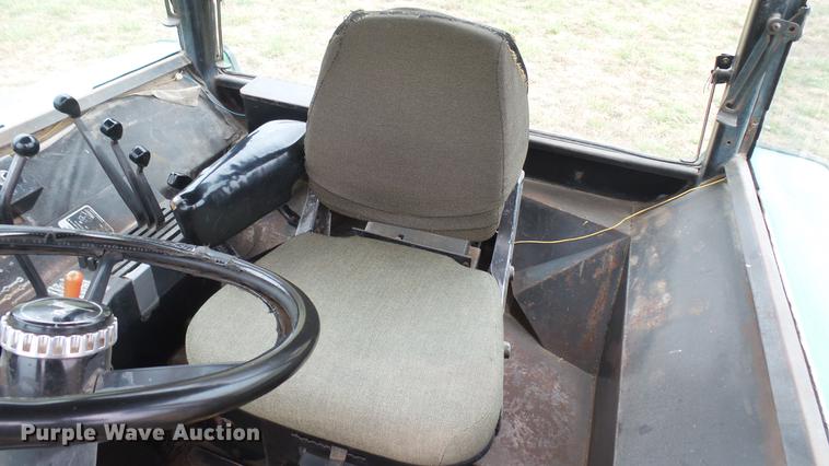 image for item ED9071 John Deere 4630 tractor