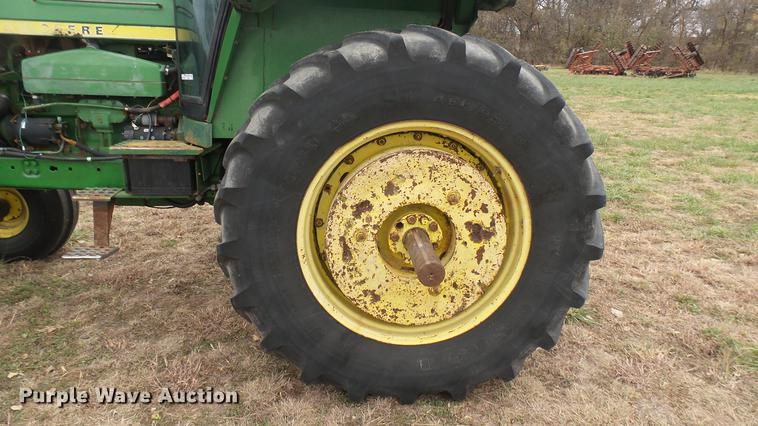 image for item ED9071 John Deere 4630 tractor