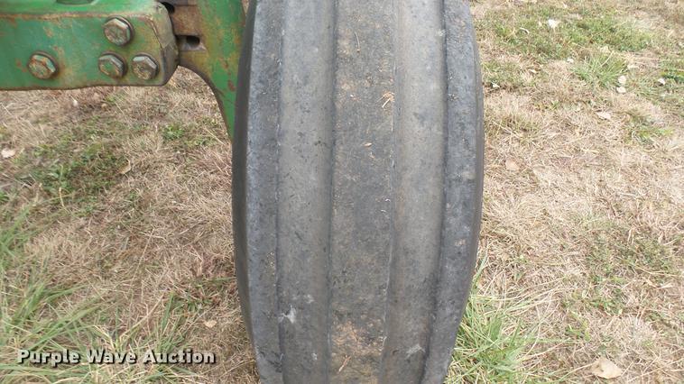 image for item ED9071 John Deere 4630 tractor