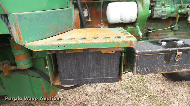image for item ED9071 John Deere 4630 tractor