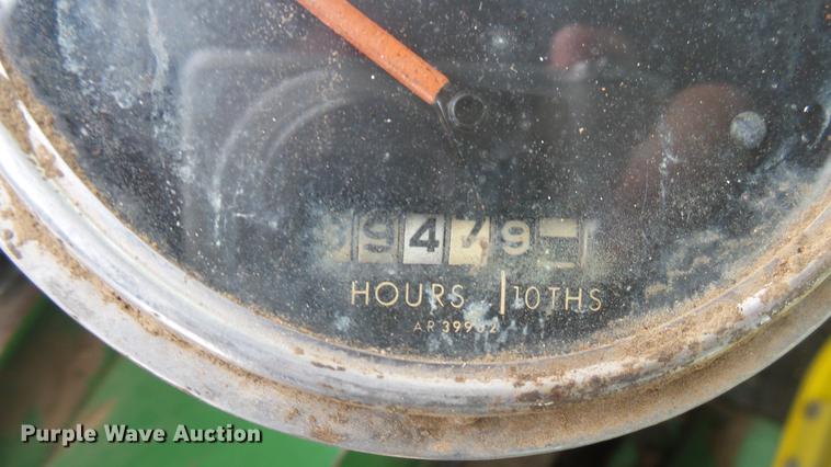 image for item ED9144 John Deere 4020 tractor