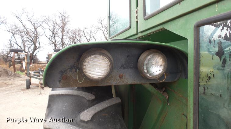 image for item ED9144 John Deere 4020 tractor