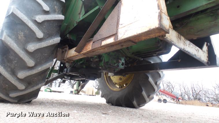 image for item ED9144 John Deere 4020 tractor