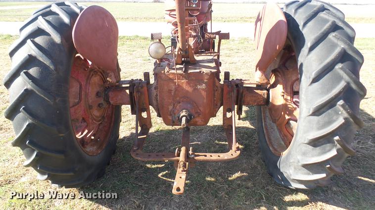 image for item ED9172 Farmall M tractor