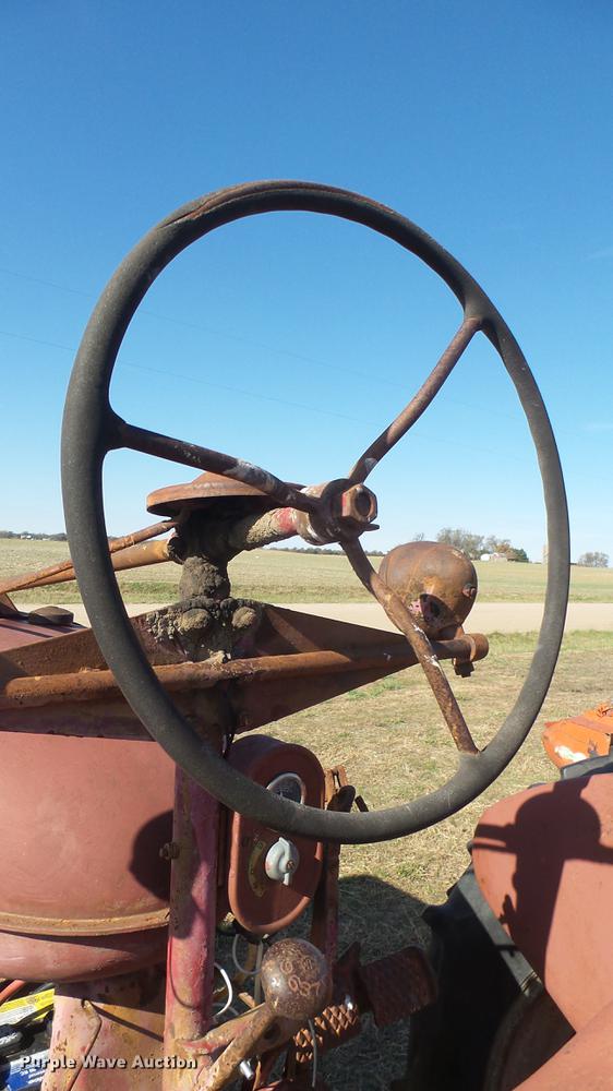 image for item ED9172 Farmall M tractor