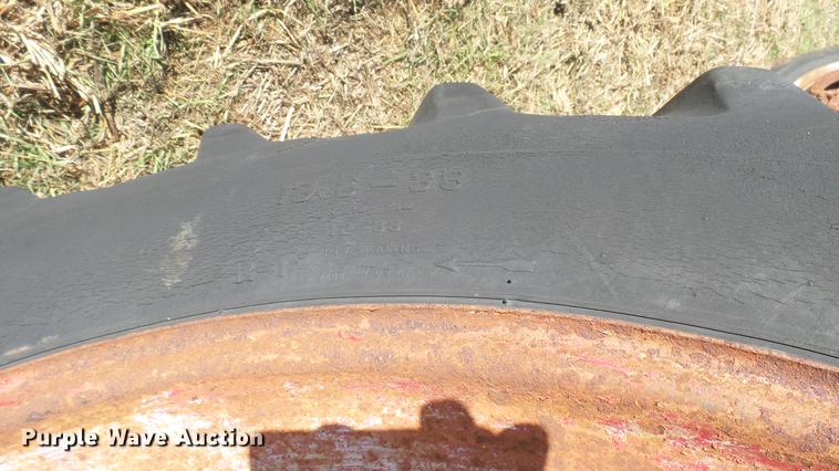 image for item ED9172 Farmall M tractor