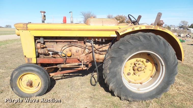 image for item ED9174 Minneapolis Moline G-VI tractor
