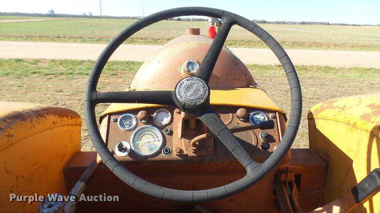 image for item ED9174 Minneapolis Moline G-VI tractor