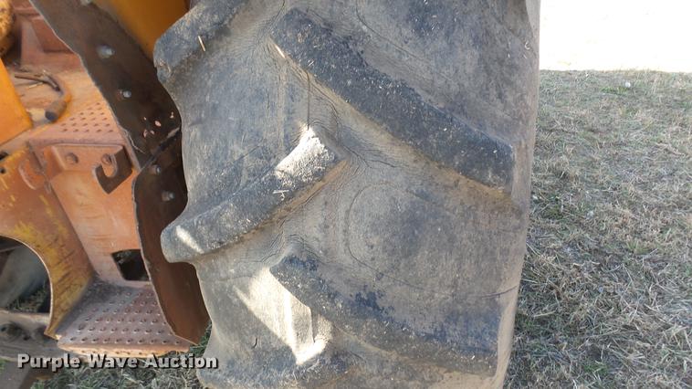 image for item ED9174 Minneapolis Moline G-VI tractor