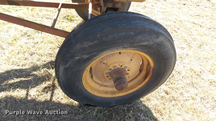 image for item ED9174 Minneapolis Moline G-VI tractor