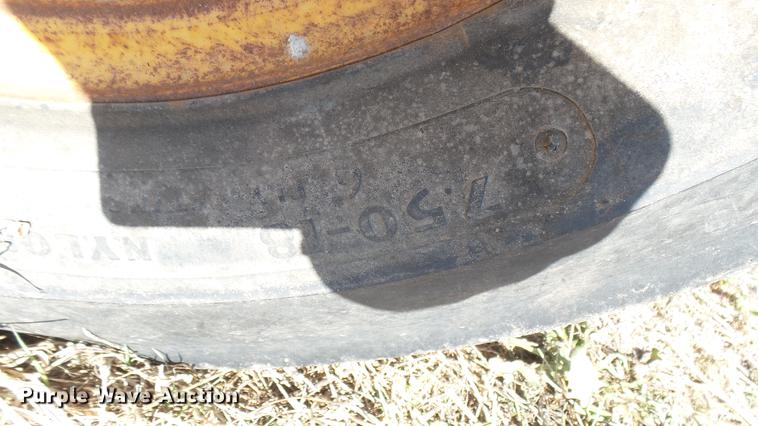 image for item ED9174 Minneapolis Moline G-VI tractor