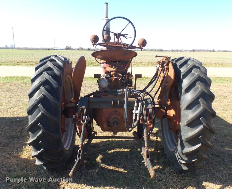 image for item ED9175 Farmall M tractor