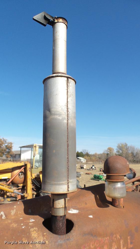 image for item ED9175 Farmall M tractor