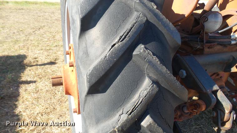 image for item ED9175 Farmall M tractor