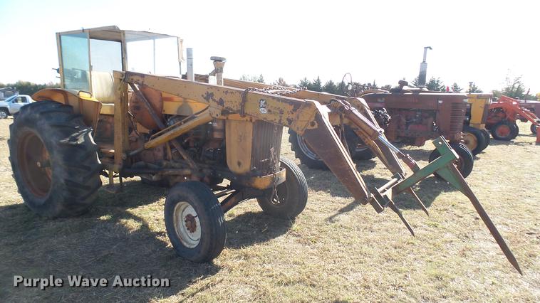 image for item ED9176 1961 Minneapolis Moline M5 tractor