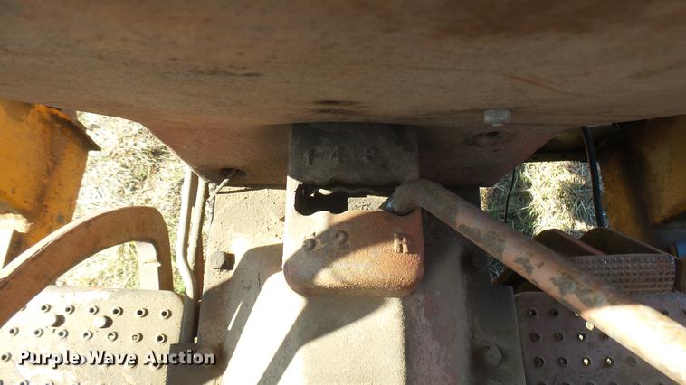 image for item ED9176 1961 Minneapolis Moline M5 tractor