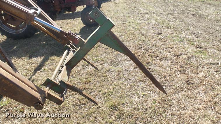 image for item ED9176 1961 Minneapolis Moline M5 tractor