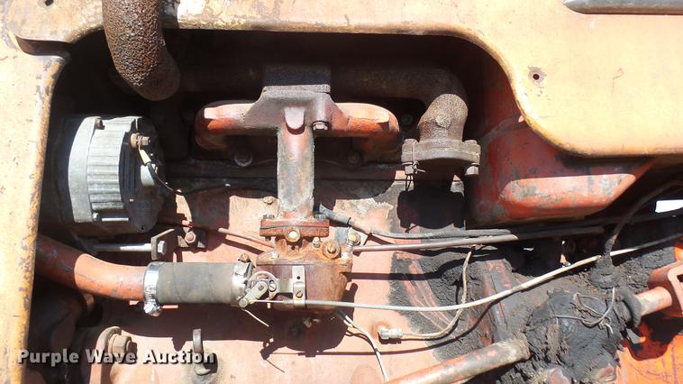 image for item ED9177 Case 211B tractor