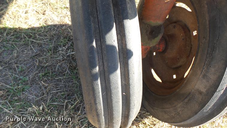 image for item ED9177 Case 211B tractor