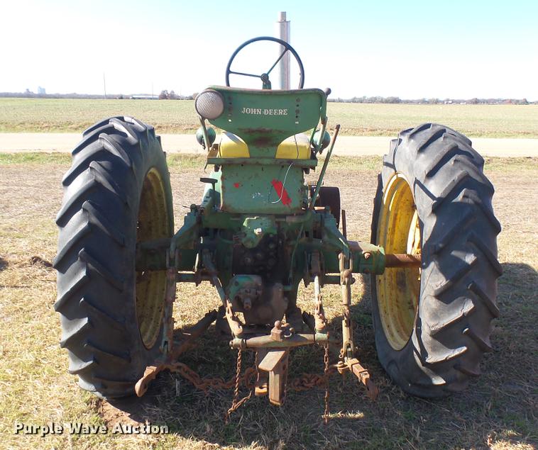 image for item ED9178 John Deere 60 tractor