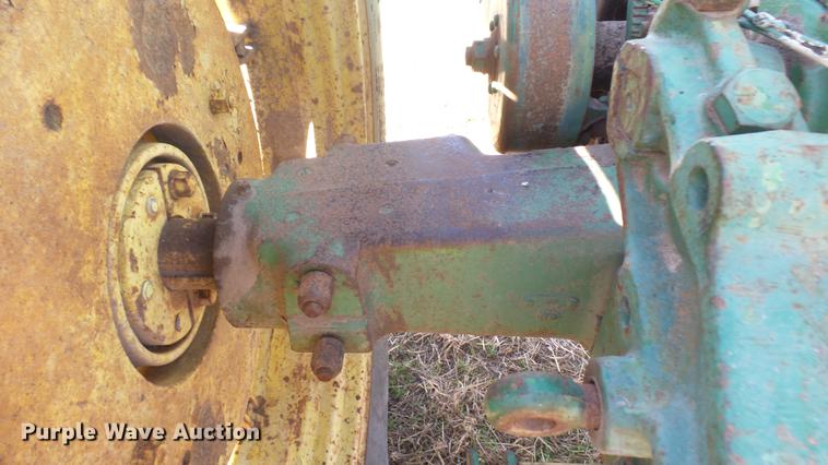 image for item ED9178 John Deere 60 tractor