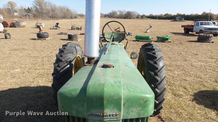 image for item ED9178 John Deere 60 tractor