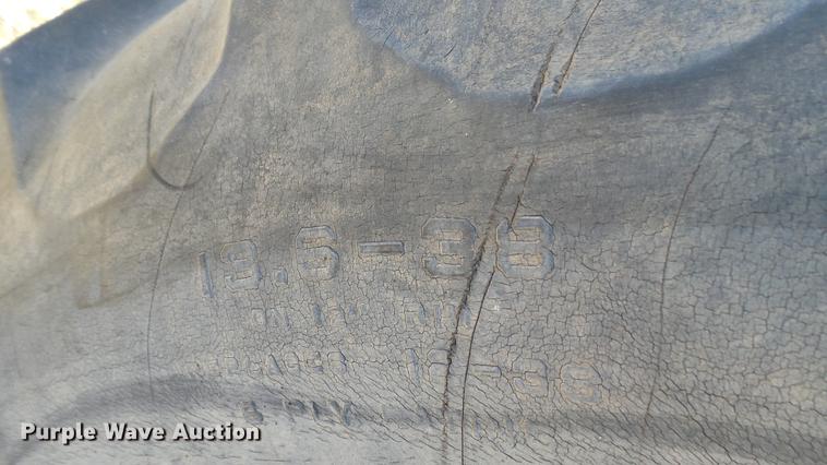 image for item ED9178 John Deere 60 tractor