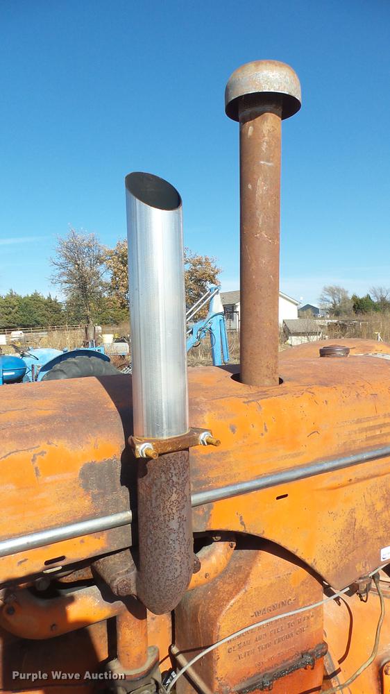 image for item ED9180 Case LA tractor