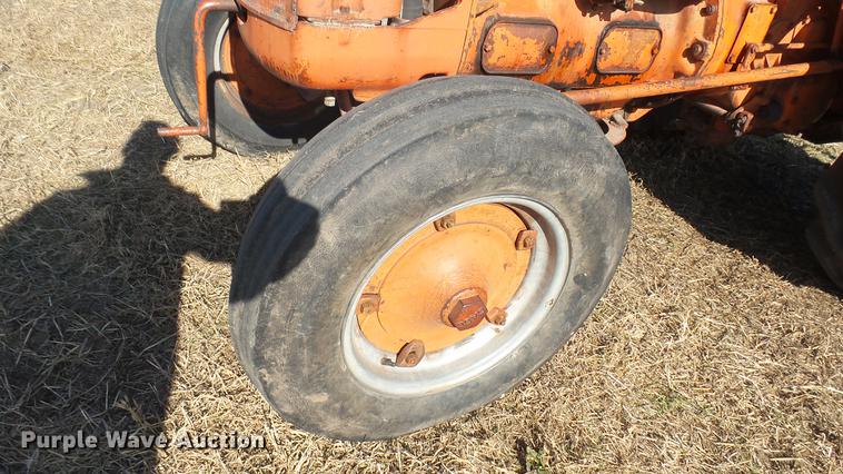 image for item ED9180 Case LA tractor