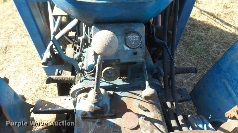 image for item ED9181 Fordson Major backhoe