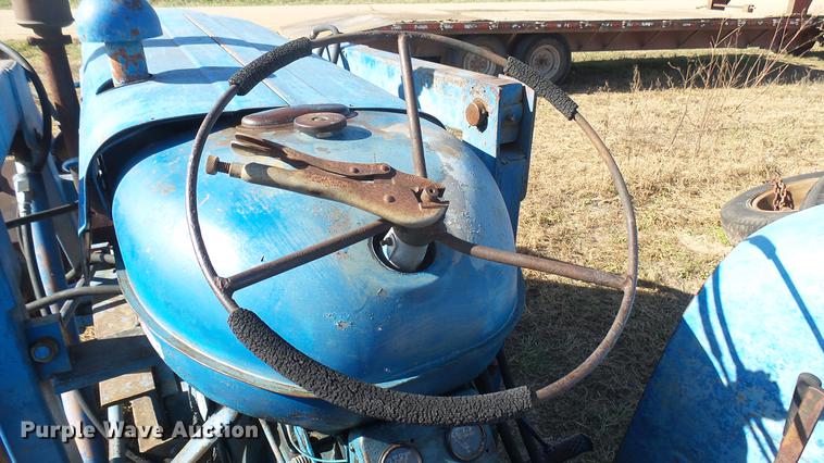 image for item ED9181 Fordson Major backhoe