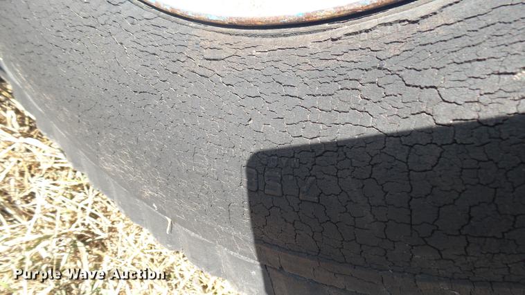 image for item ED9181 Fordson Major backhoe