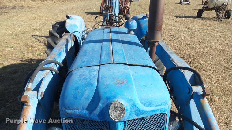 image for item ED9181 Fordson Major backhoe