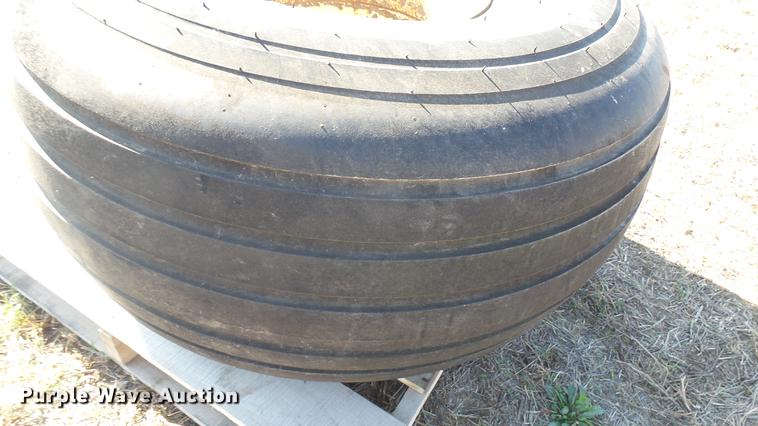 image for item ED9184 Firestone 21.5-16.1 tires