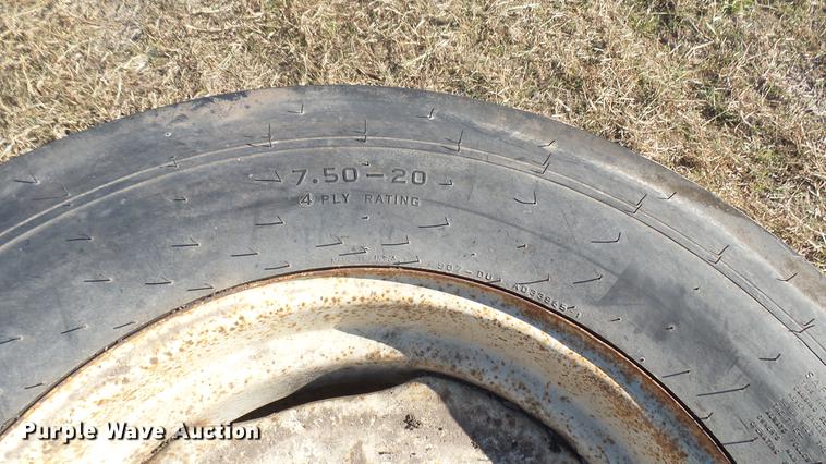 image for item ED9185 (2) Firestone 7.50-20 tires