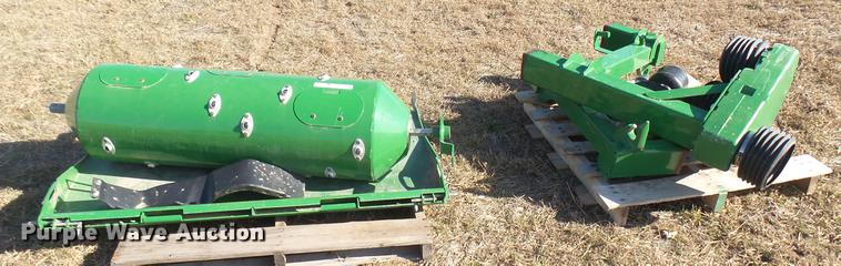 image for item ED9187 John Deere header parts