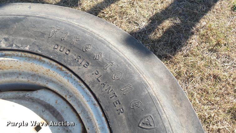 image for item ED9189 (2) Firestone 7.50-20 tires
