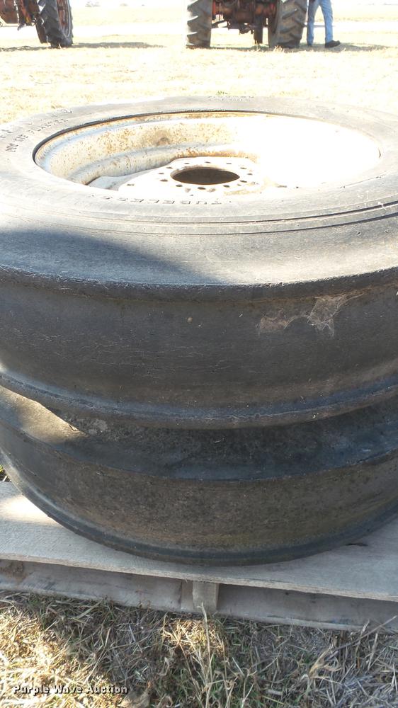 image for item ED9189 (2) Firestone 7.50-20 tires