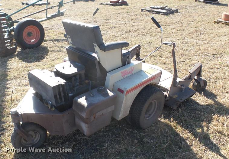 image for item ED9199 Grasshopper 1822 ZTR lawn mower
