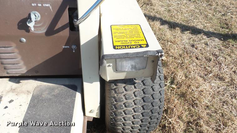 image for item ED9199 Grasshopper 1822 ZTR lawn mower