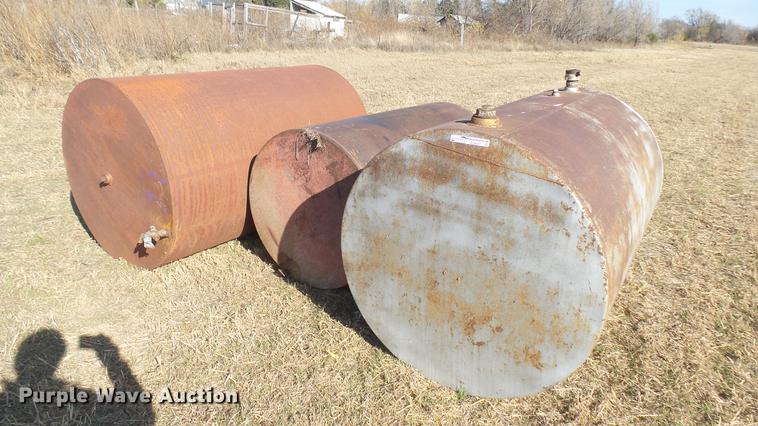 image for item ED9201 (3) steel tanks