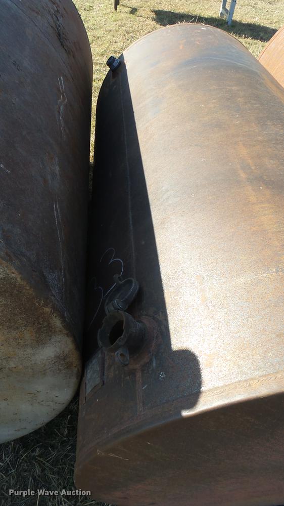 image for item ED9201 (3) steel tanks