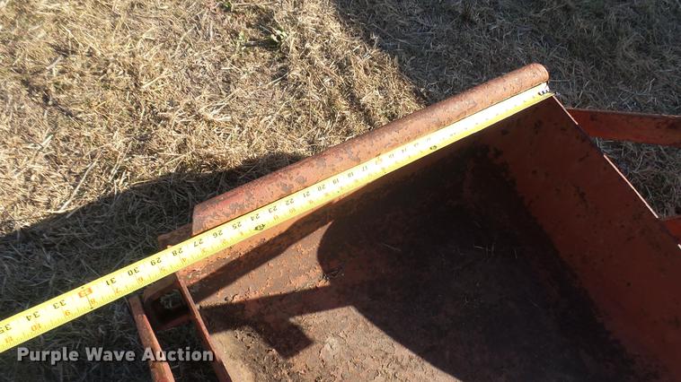 image for item ED9202 Dearborn 19-6 dirt scoop