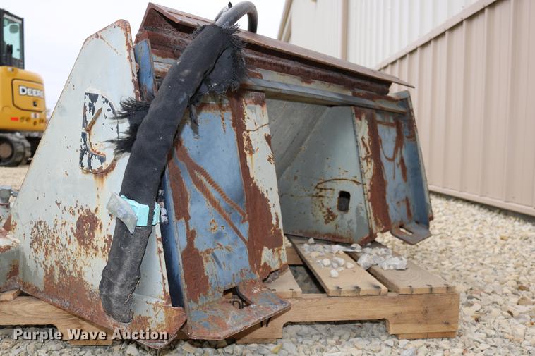 image for item EE9860 Dymax tree clipper