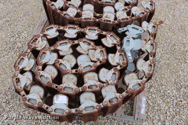 image for item EE9862 Loegering steel tracks