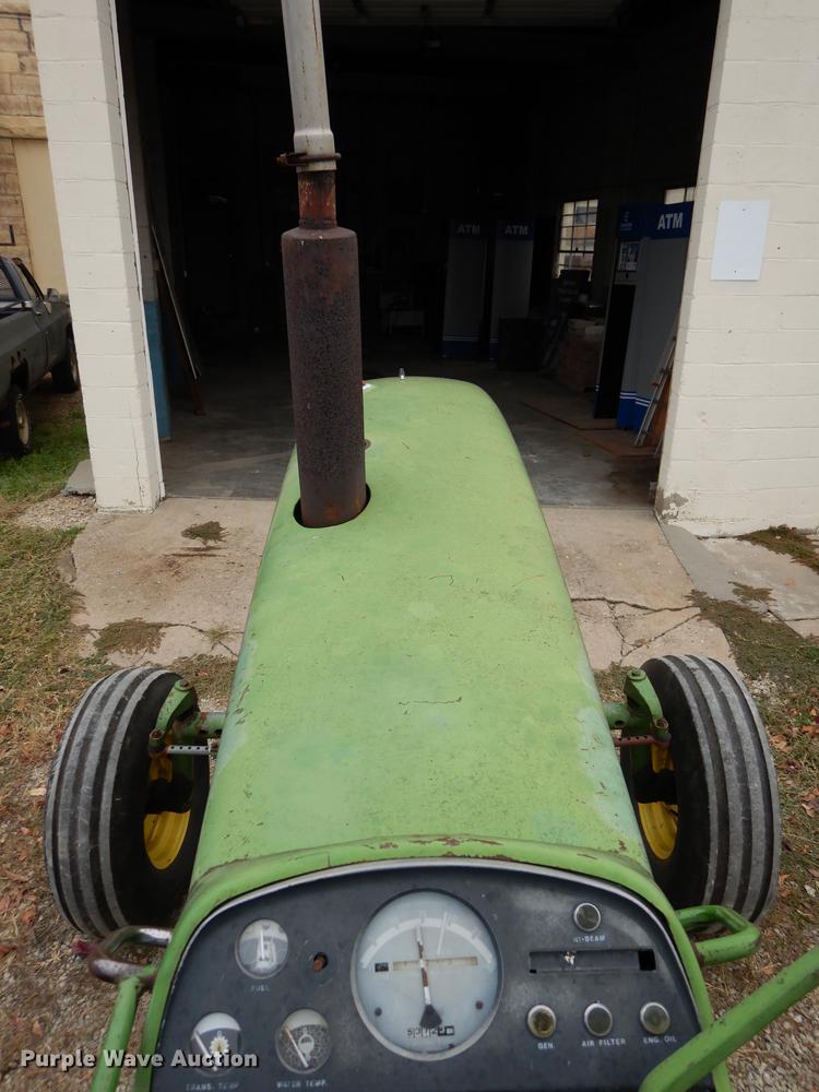 image for item J5649 1972 John Deere 4020 tractor