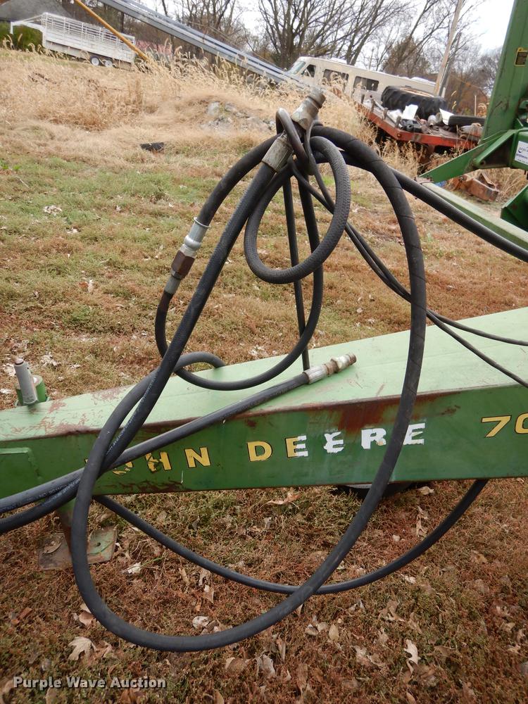 image for item J5650 John Deere P7000 planter